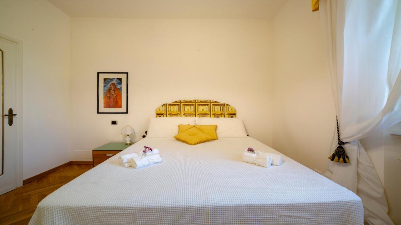 Il Cottage Di Patrizia ลุคคา ภายนอก รูปภาพ