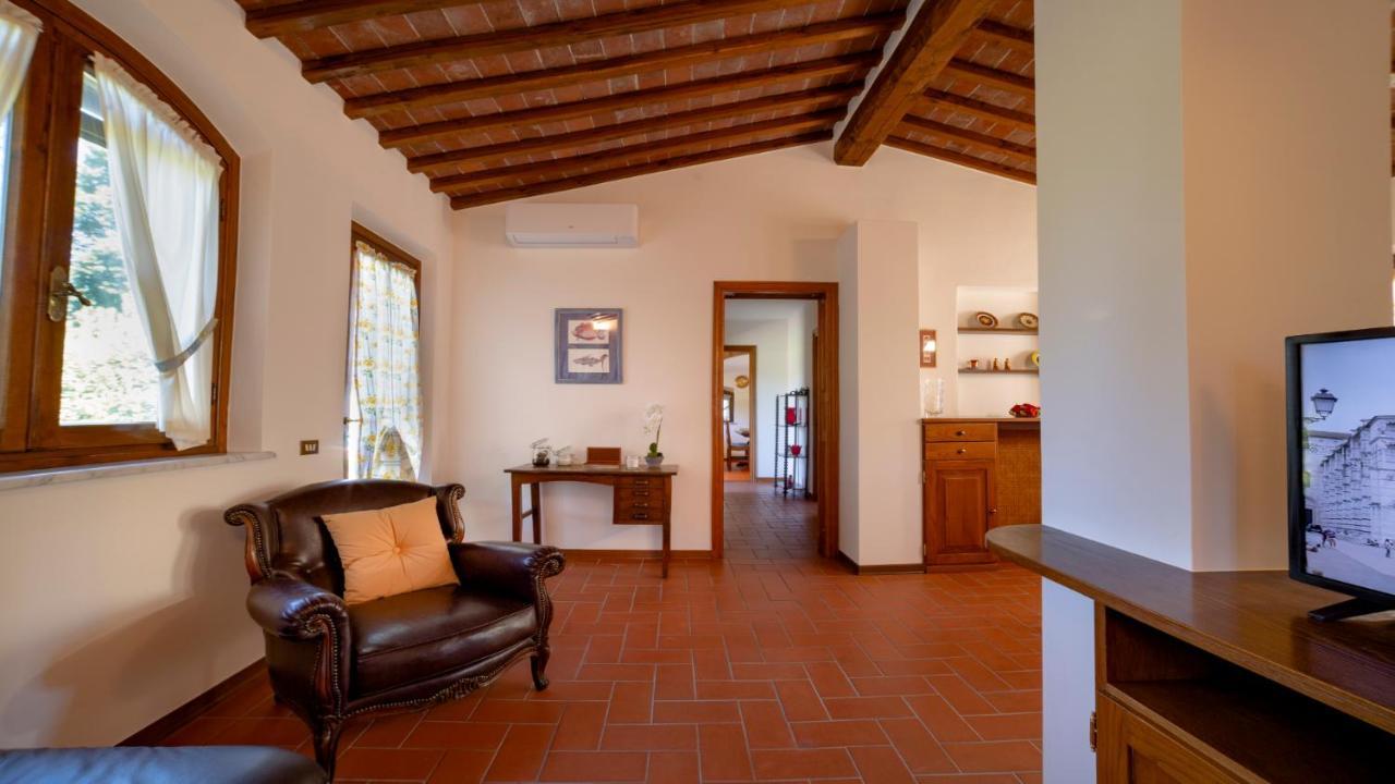 Il Cottage Di Patrizia ลุคคา ภายนอก รูปภาพ