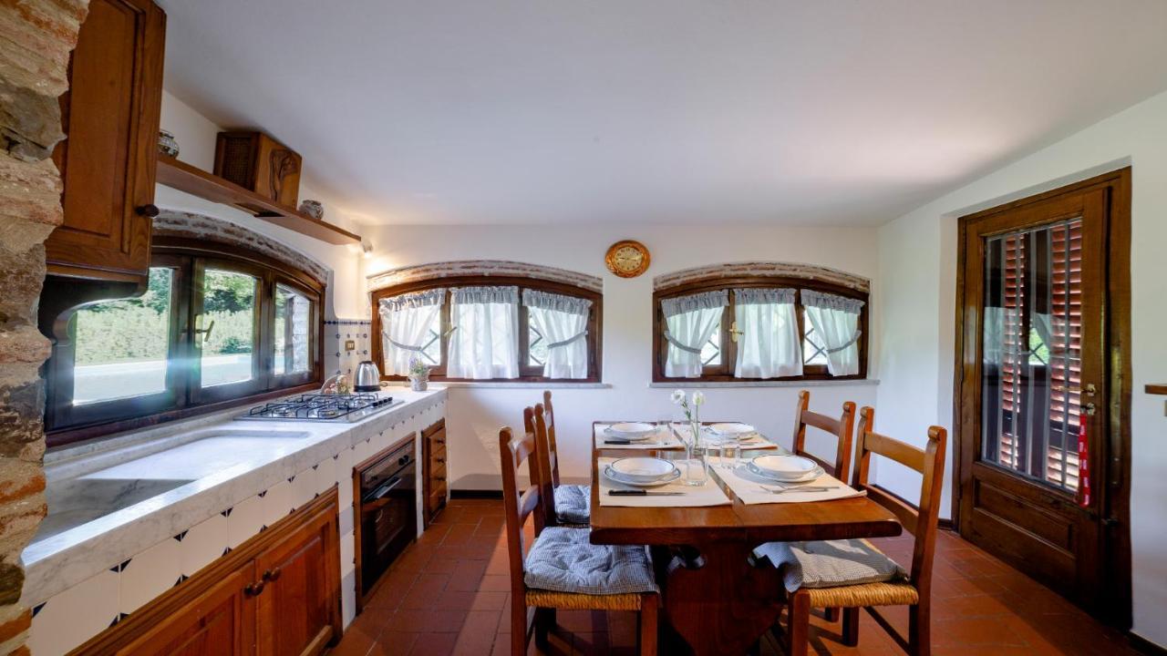 Il Cottage Di Patrizia ลุคคา ภายนอก รูปภาพ